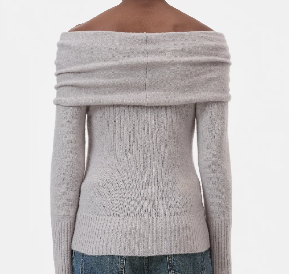 Wide Collar Long Sleeve