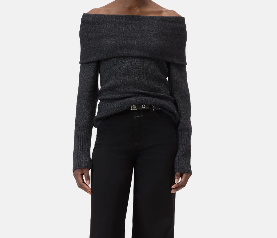 Wide Collar Long Sleeve