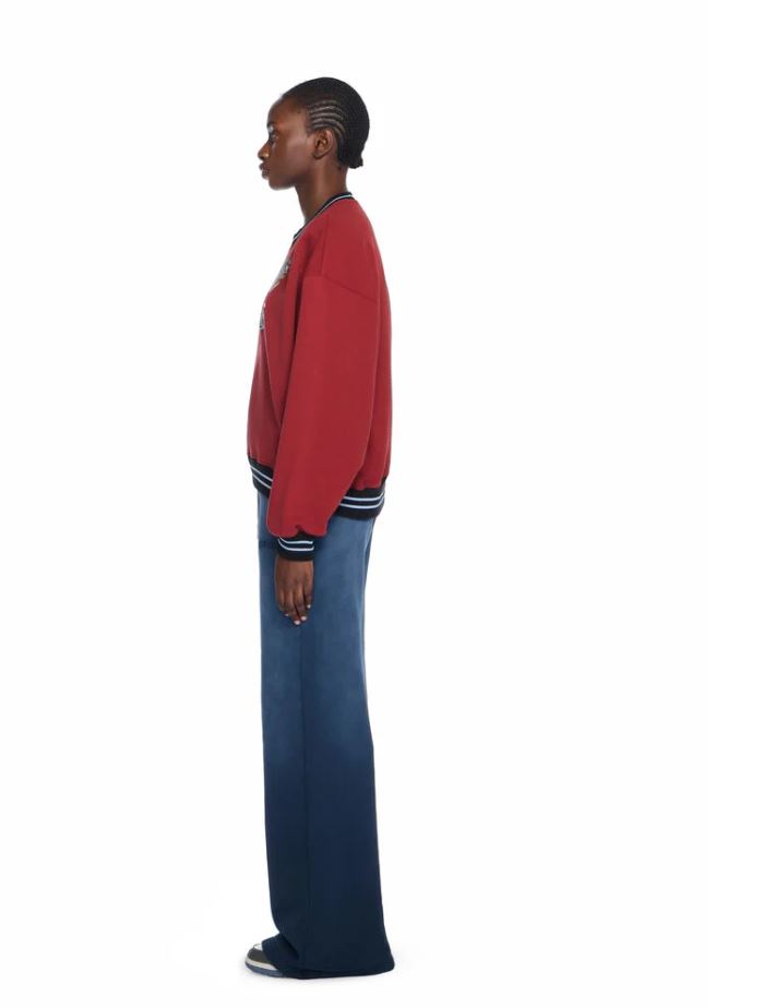 Sporty Over Crew Logo Sweatshirt