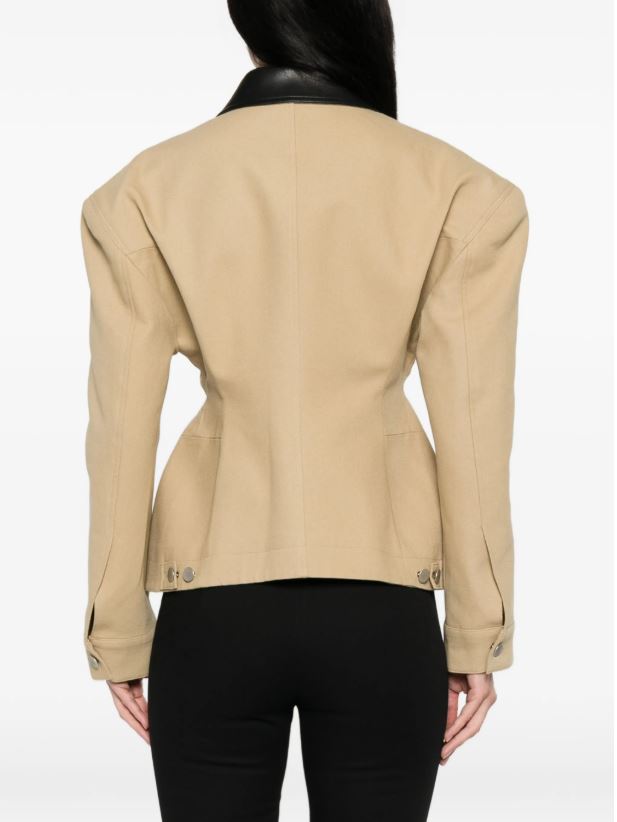 Neutral Fitted Jacket 
