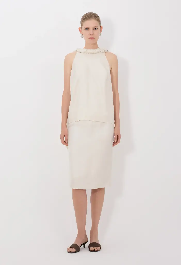 Wilma Twisted Collar Top