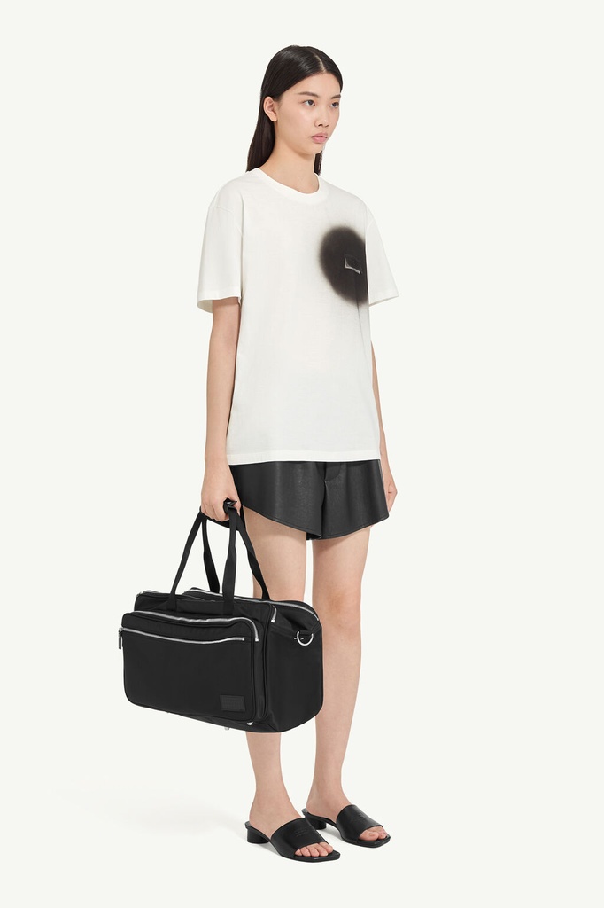 T-Shirt With Spray Effect