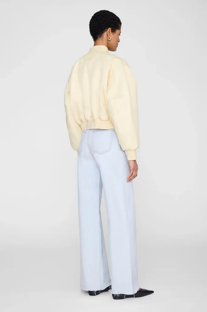 Cropped Leon Bomber