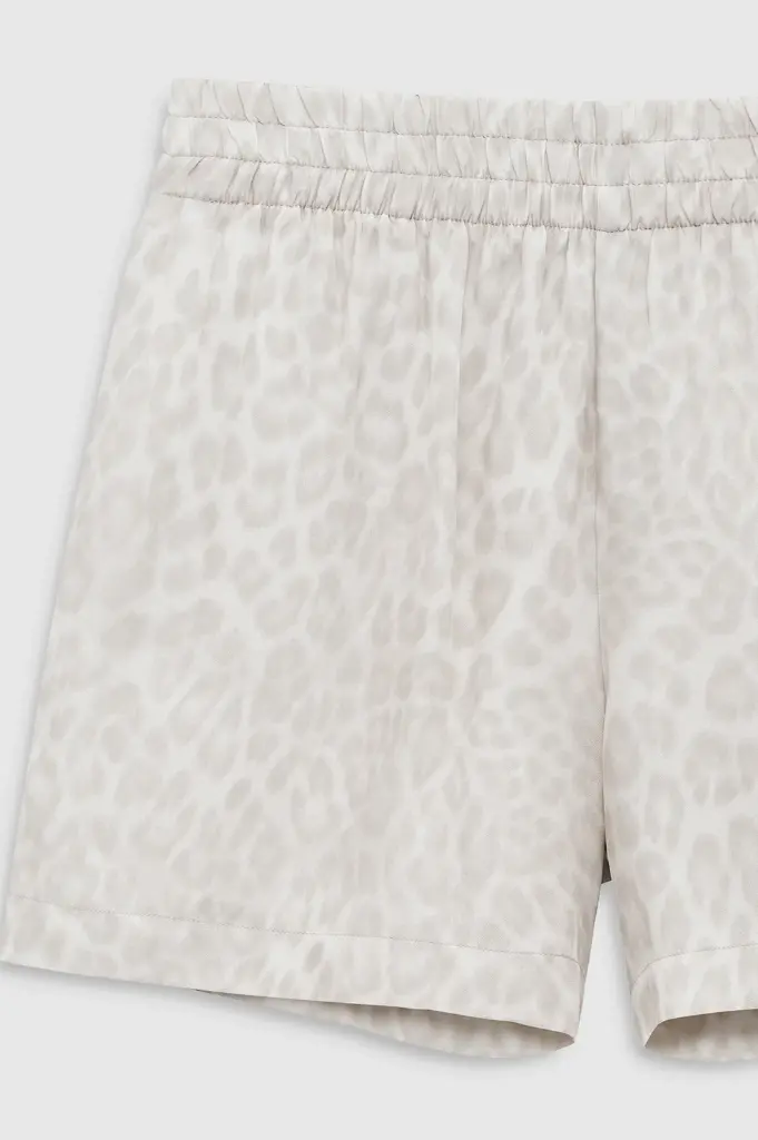 Kam Short