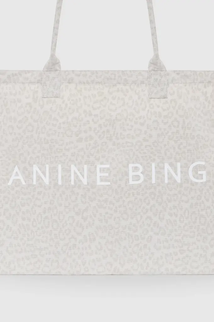 Leo Canvas Tote