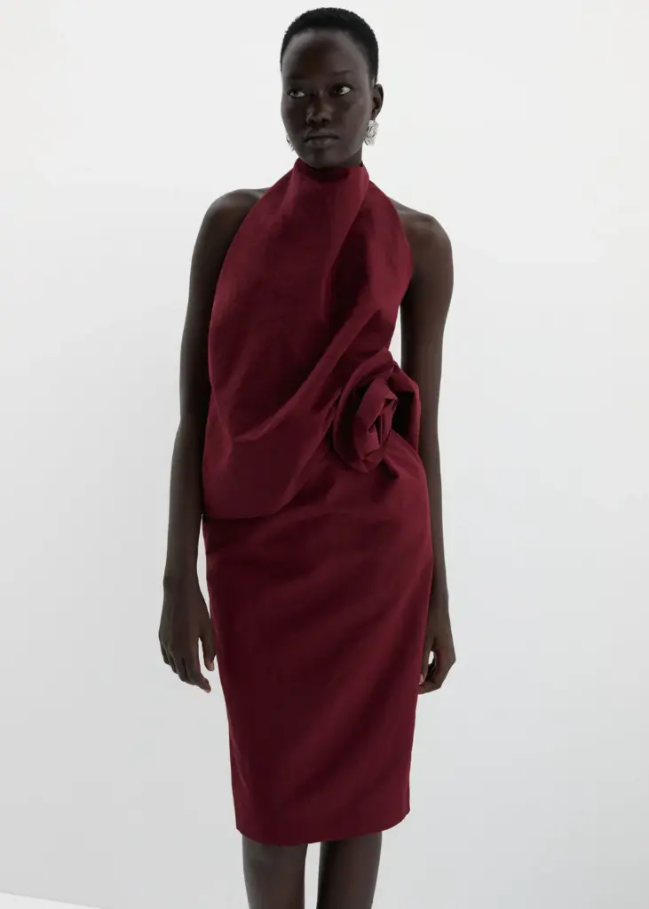 Open Back Halterneck Top in Burgundy