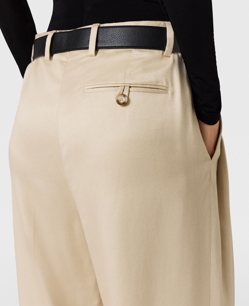 Lightweight Textured Straight Pants