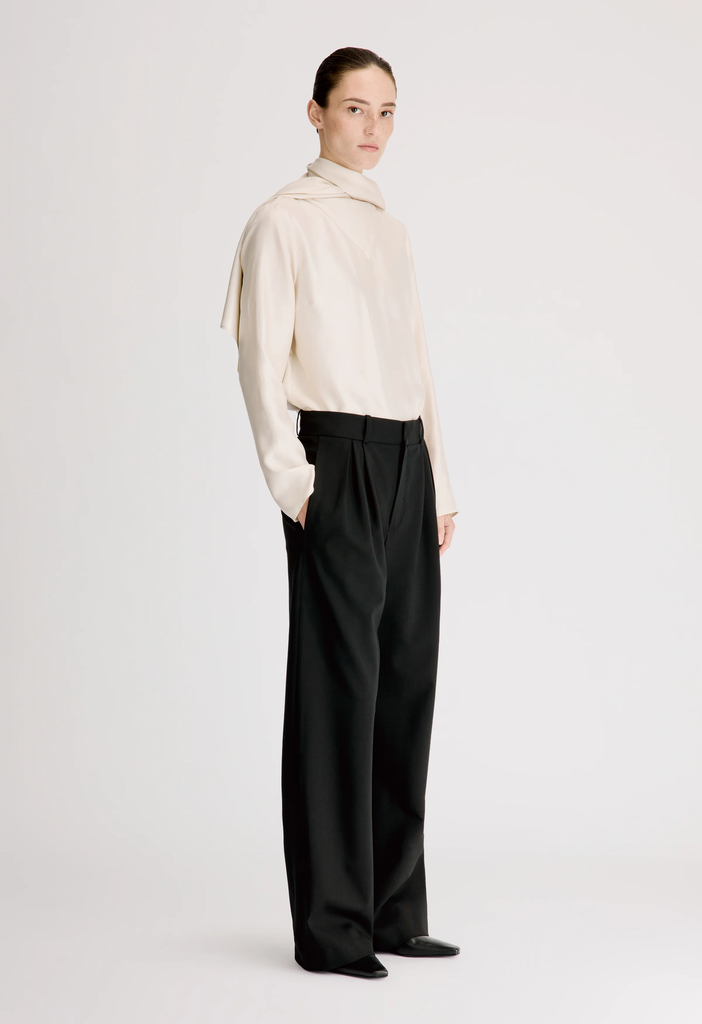 NAT Pleated Grain de Poudre Trousers