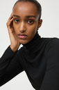 Lightweight Jersey Turtleneck 