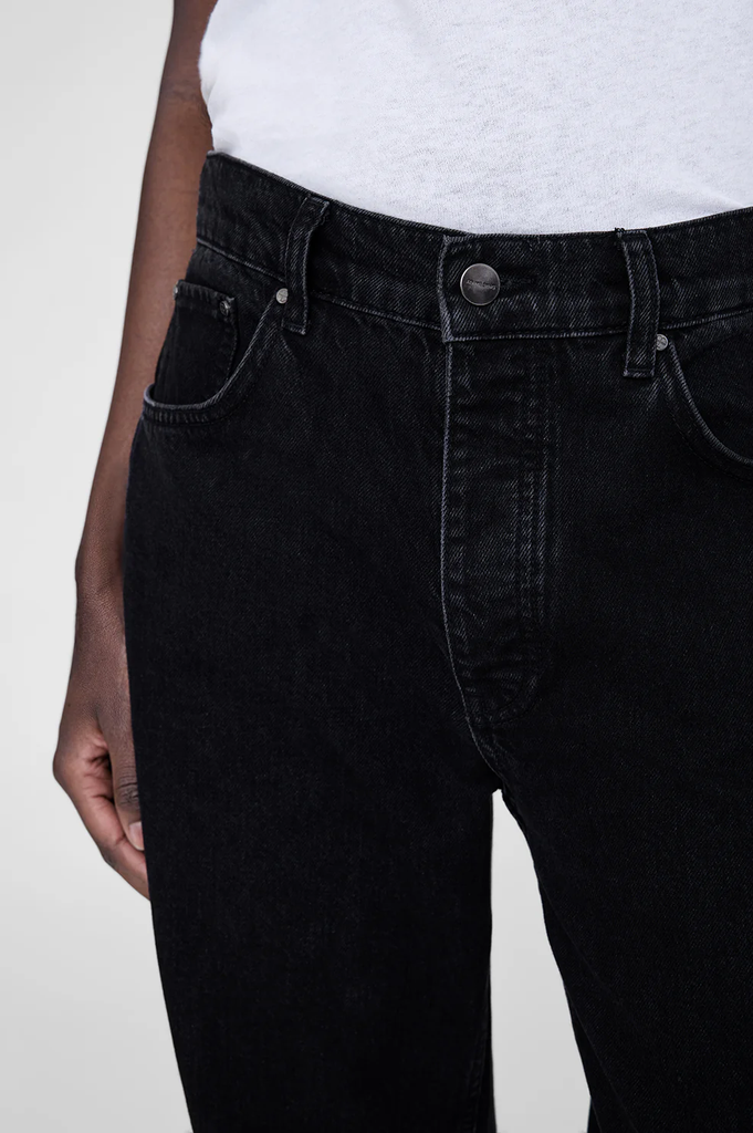 Hugh Jean 34"