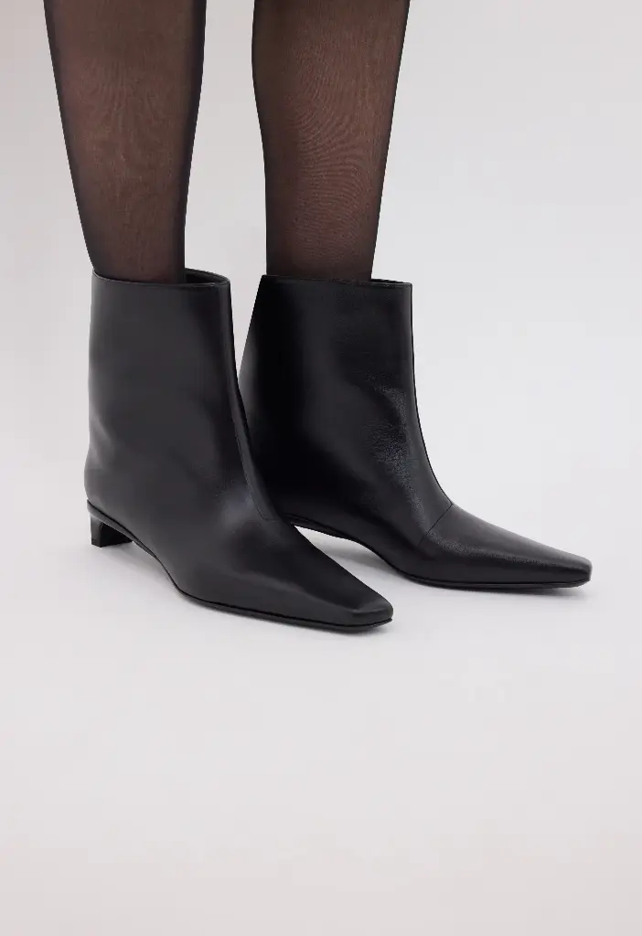 Celine Lds Ankle Boots