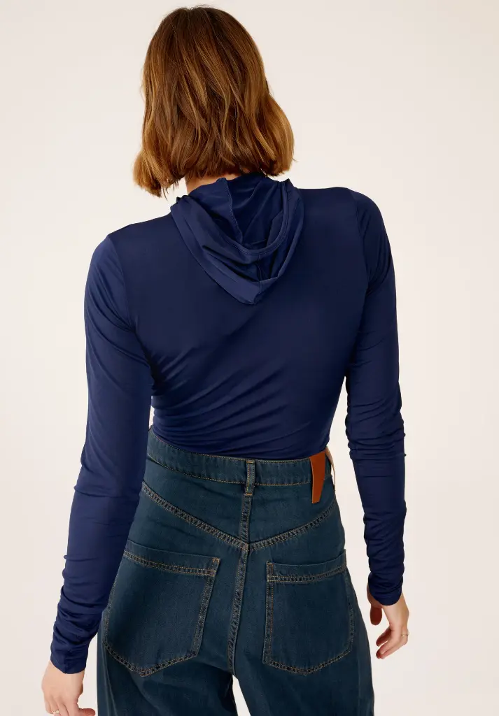 Billie - Slim Fit Long Sleeve Hoodie Top