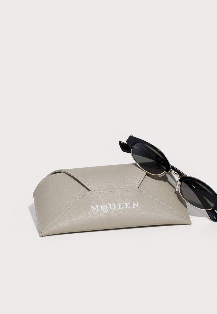 Sunglasses AM0534S 1056