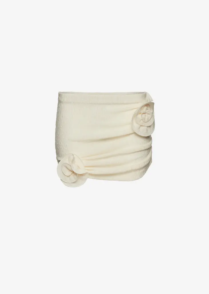 Crepe rose mini skirt in cream