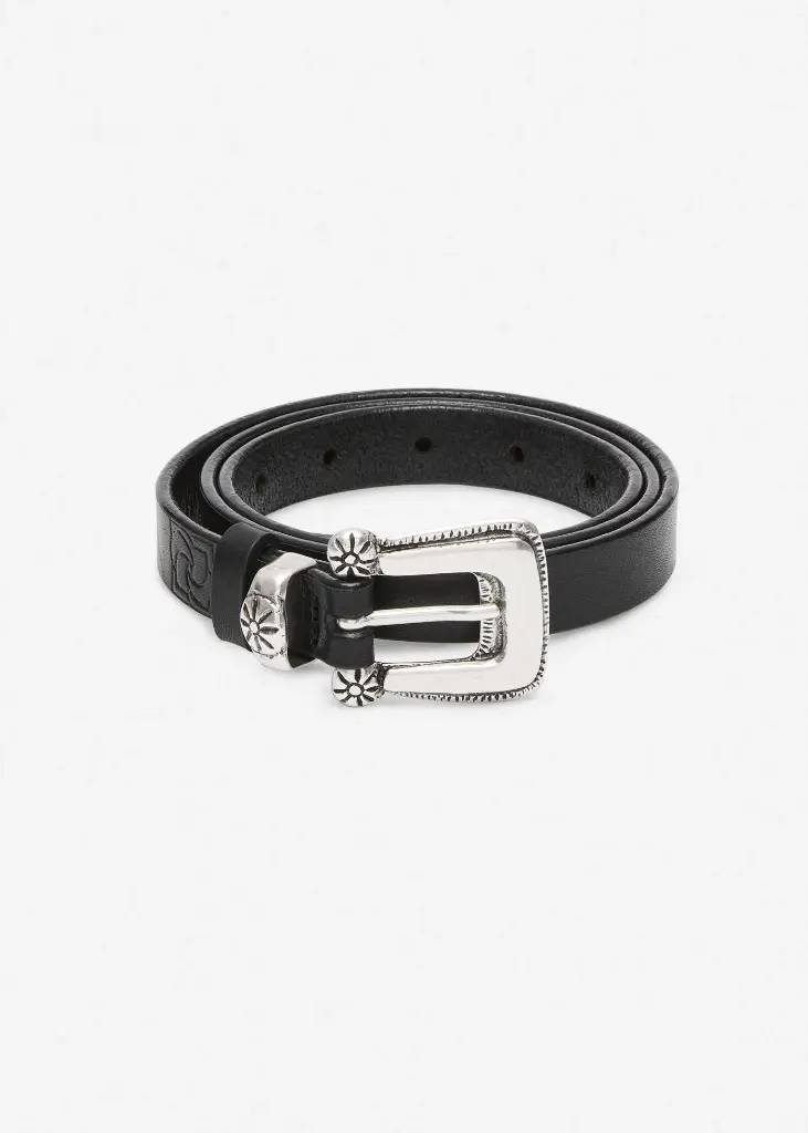 Western leather belt in black and silver