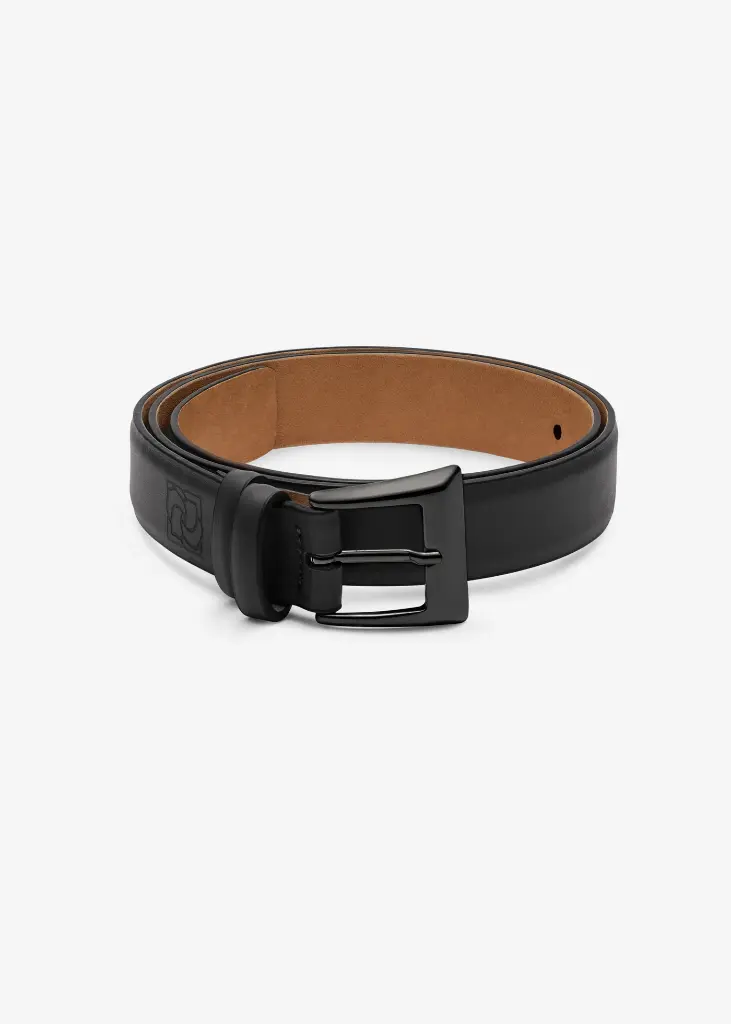 Classic Buckle Leather Belt In Black