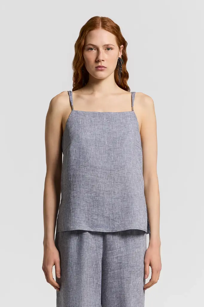 Top In Lightweight Pure Linen Canvas