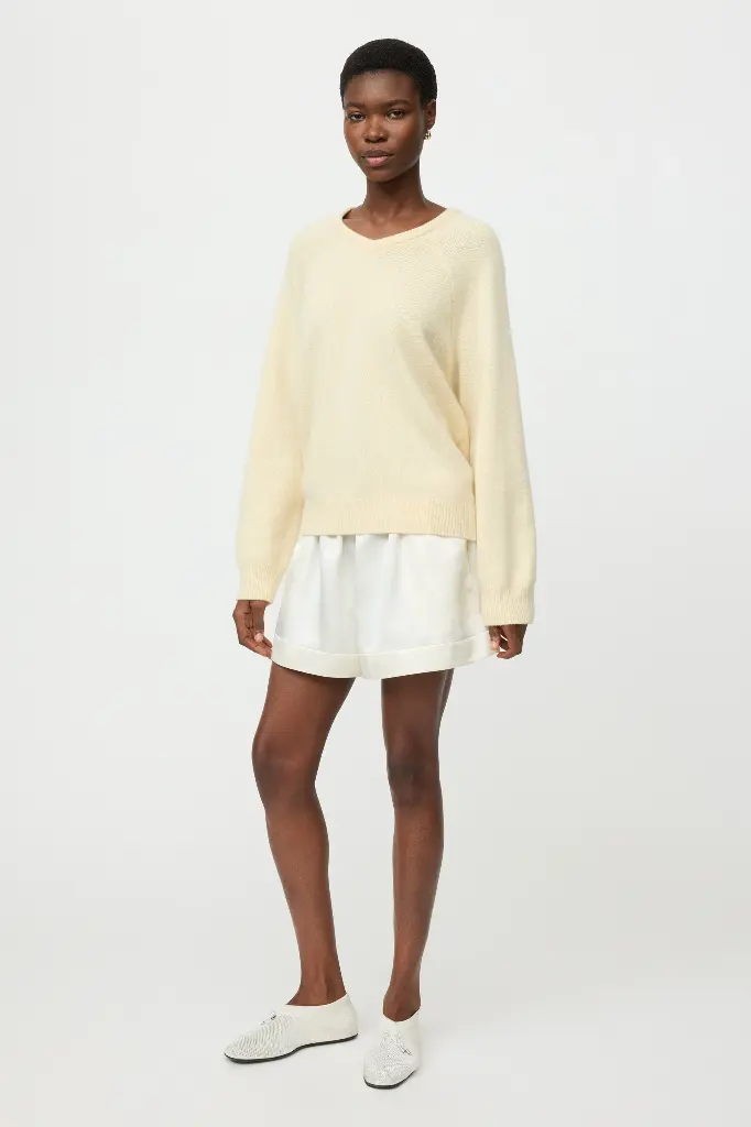 Oversized V-Neck