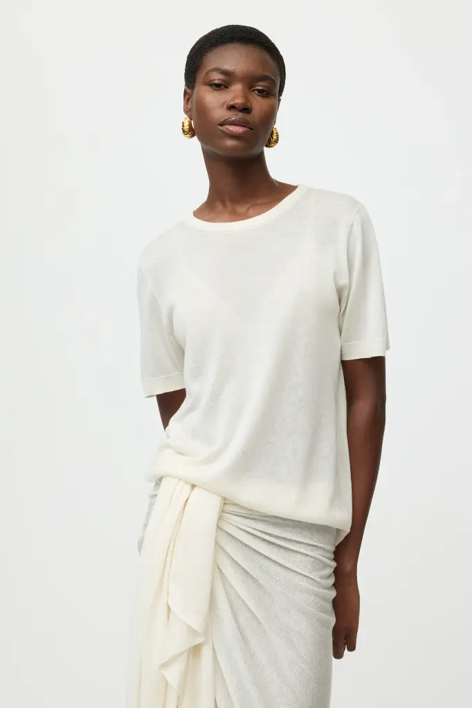 Featherlight Tee