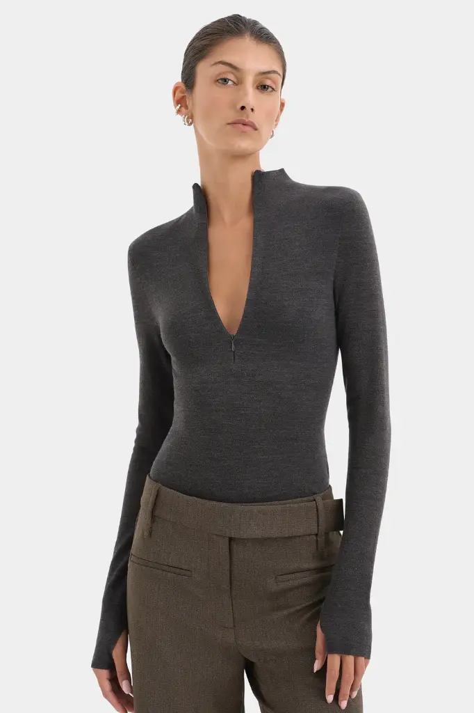Mikkel Zip Long Sleeve Top