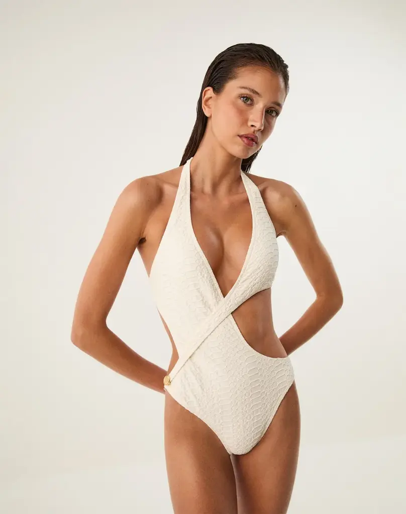 Cobra Savyon Lola Vianna One Piece