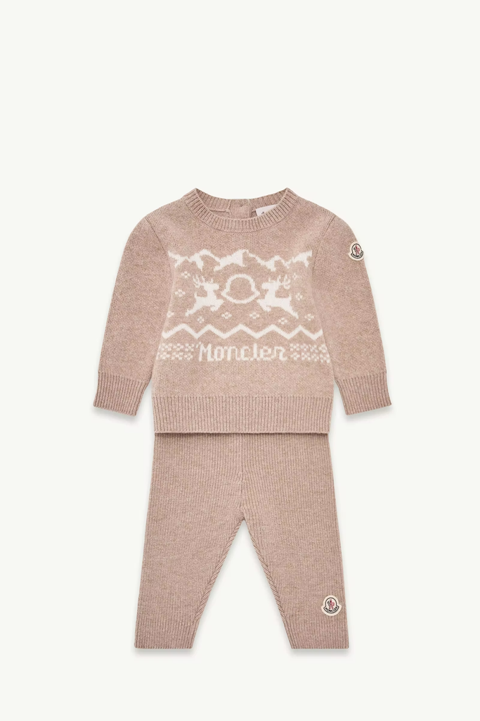 Wool and cashmere set with deer motif with gift box