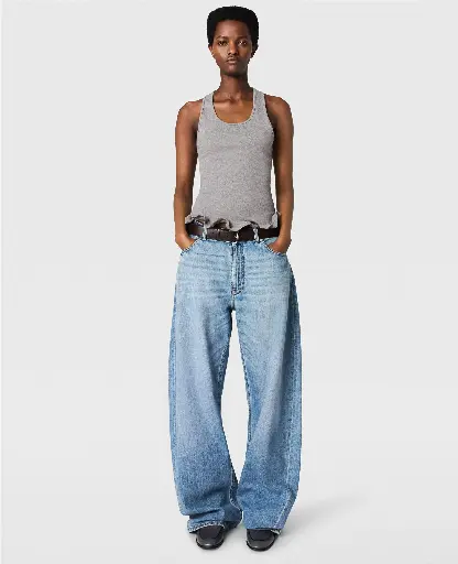 Curvy and Relaxed Mid-Rise Jeans