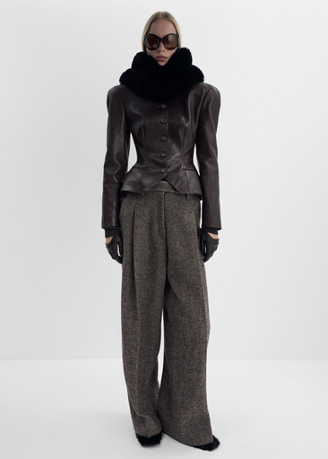 [122632] Fitted Leather Peplum Jacket
